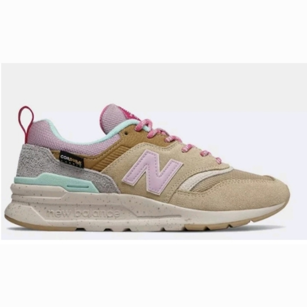 J Crew New Balance 997h sz. 5 NEW. Tan/Pink/Aqua